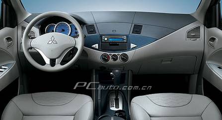 三菱 Mitsubishi Zinger 圖片 大圖 桌面